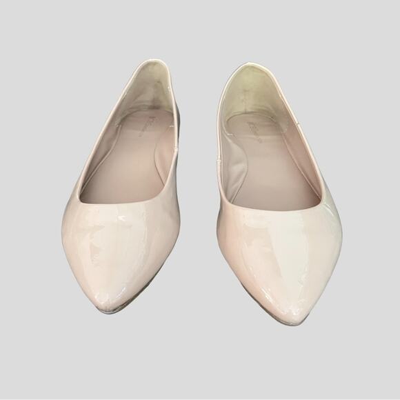 BCBGeneration Womens Ballet Flats Size 10B Millie Smooth Patent Shoes Neutral - Picture 2 of 10